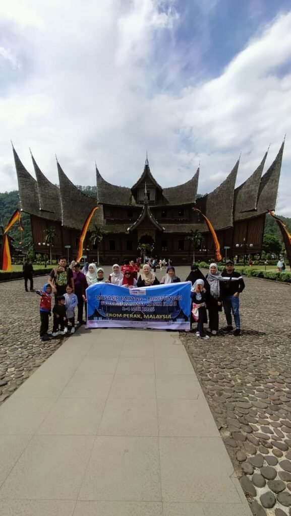Percutian bukittinggi padang
