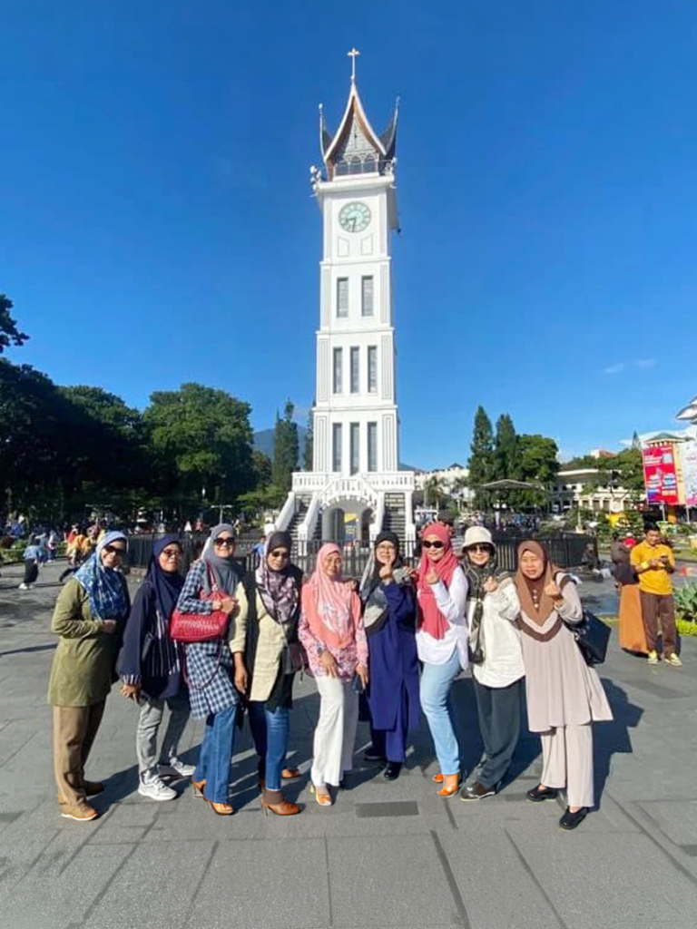 Percutian bukittinggi padang